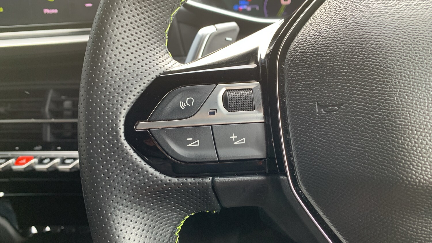 Used Peugeot 208 2024 for sale - 77884288: Photo 23