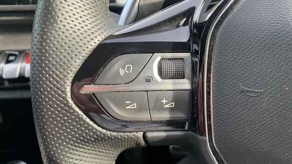 Used Peugeot 3008 2021 for sale - 76248397: Photo 23