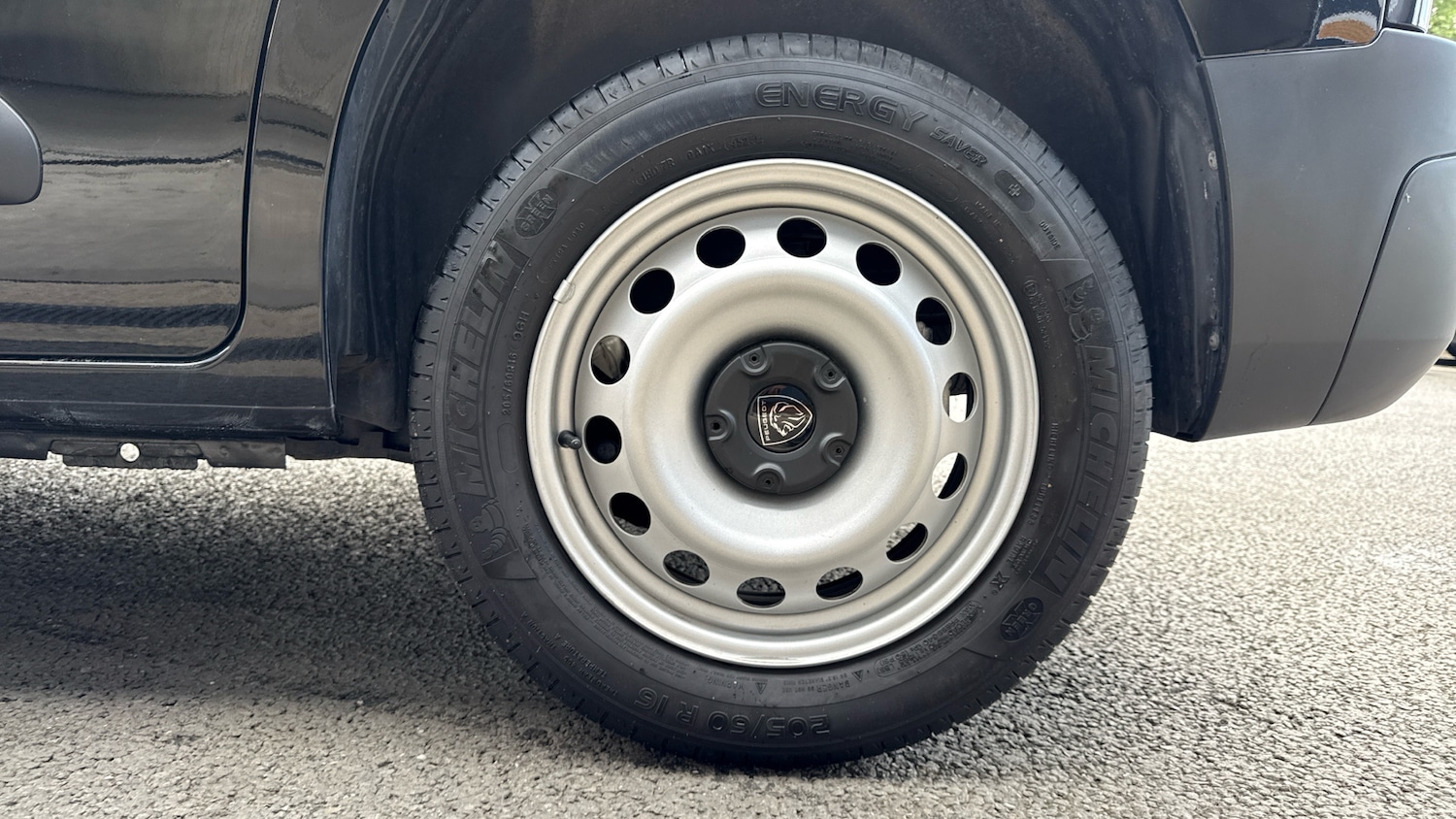 Used Peugeot Partner 2024 for sale - 75770498: Photo 17