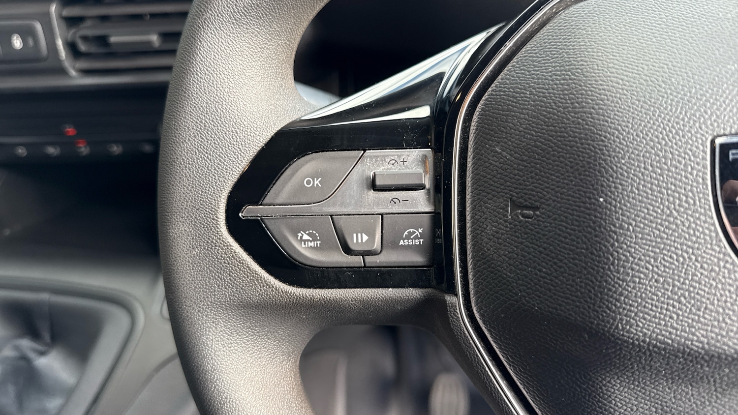 Used Peugeot Partner 2024 for sale - 75770498: Photo 23
