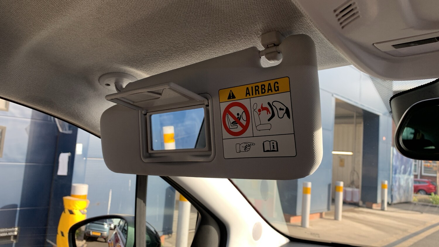 Used Vauxhall Crossland 2024 for sale - 76400049: Photo 33