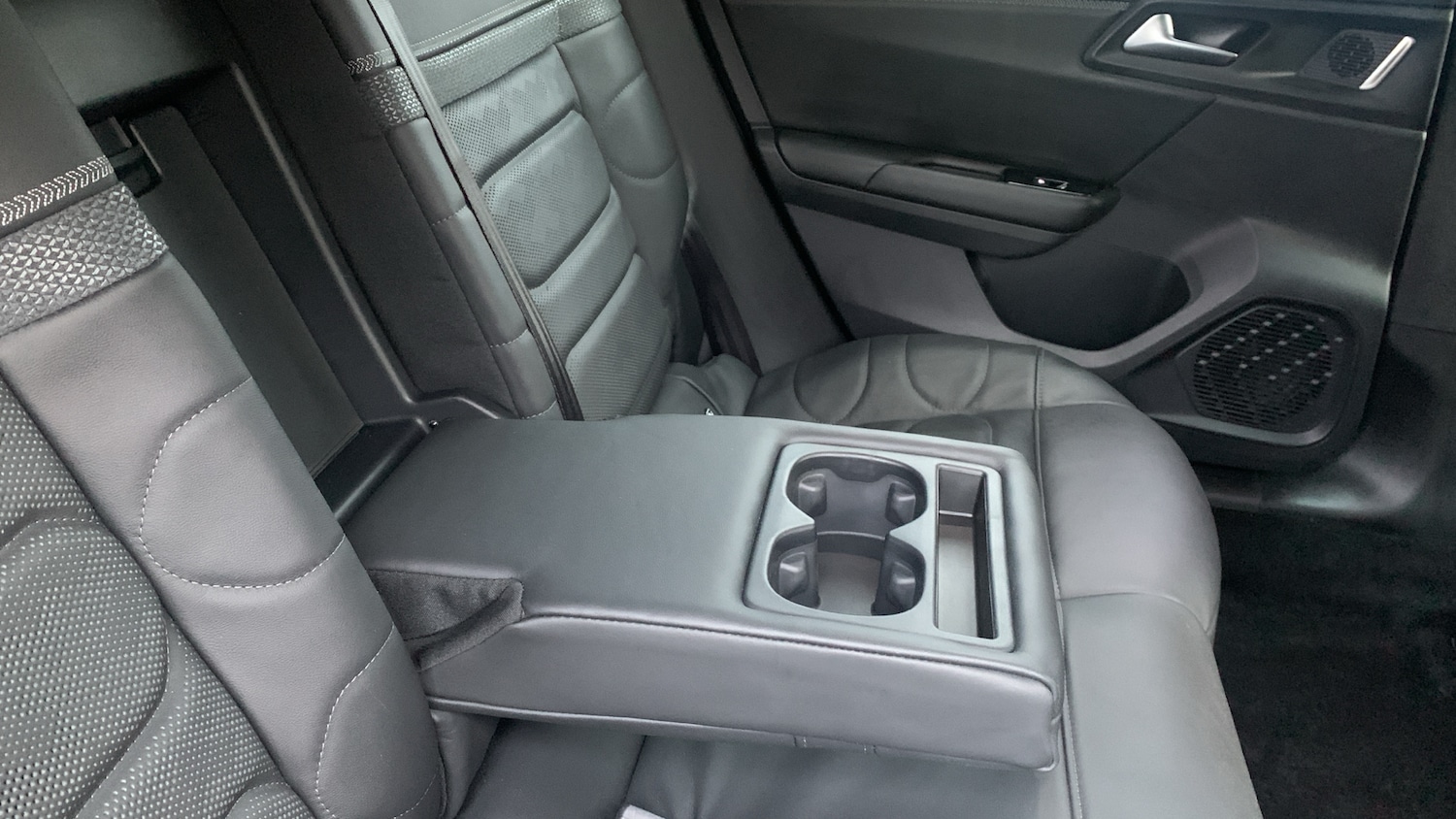 Used Citroen C5 X 2024 for sale - 77244464: Photo 30