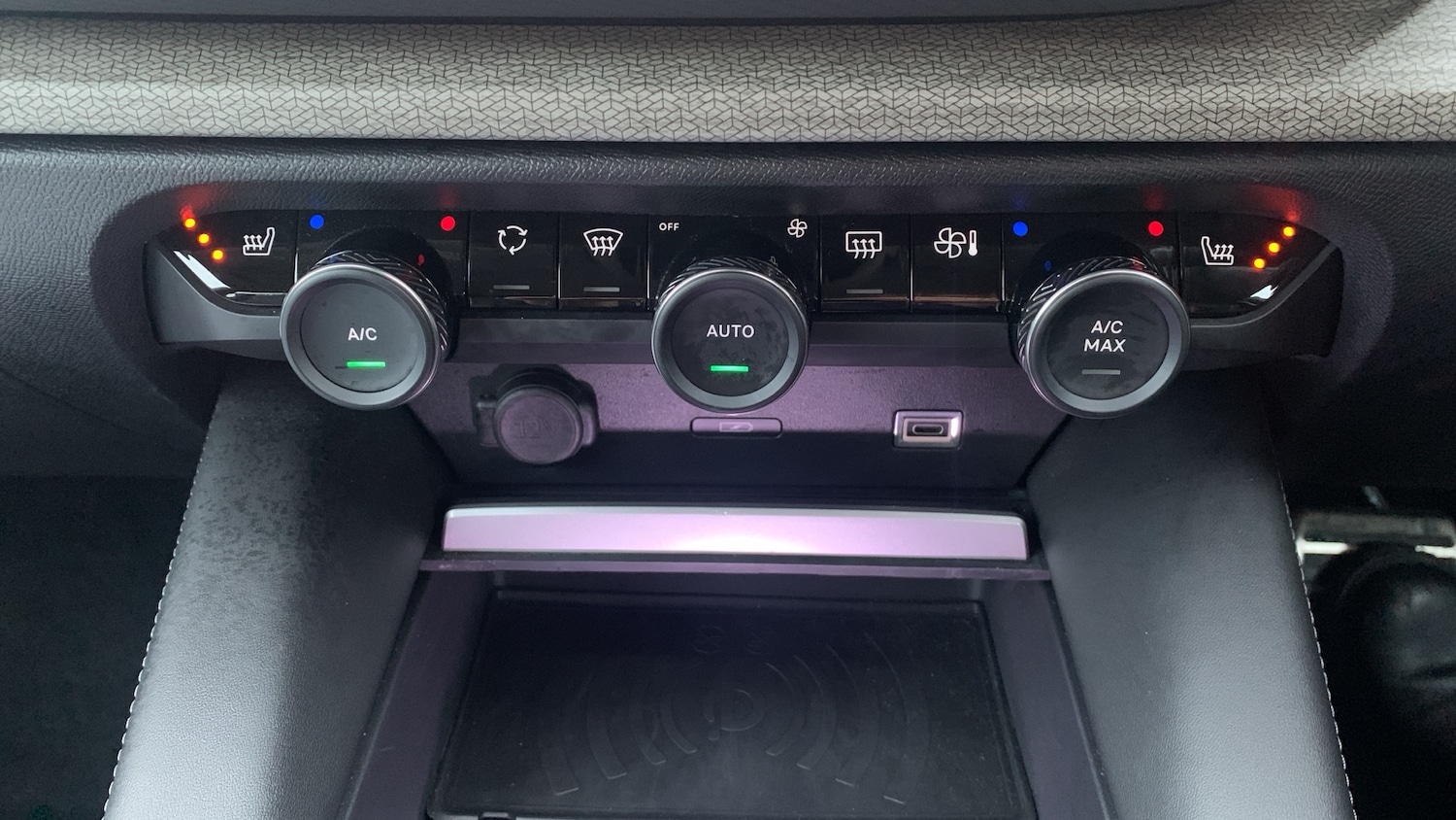 Used Citroen C5 X 2024 for sale - 77244464: Photo 33