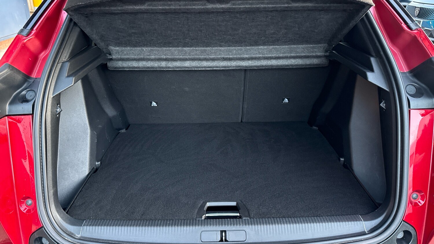 Used Peugeot 2008 2020 for sale - 77018080: Photo 19