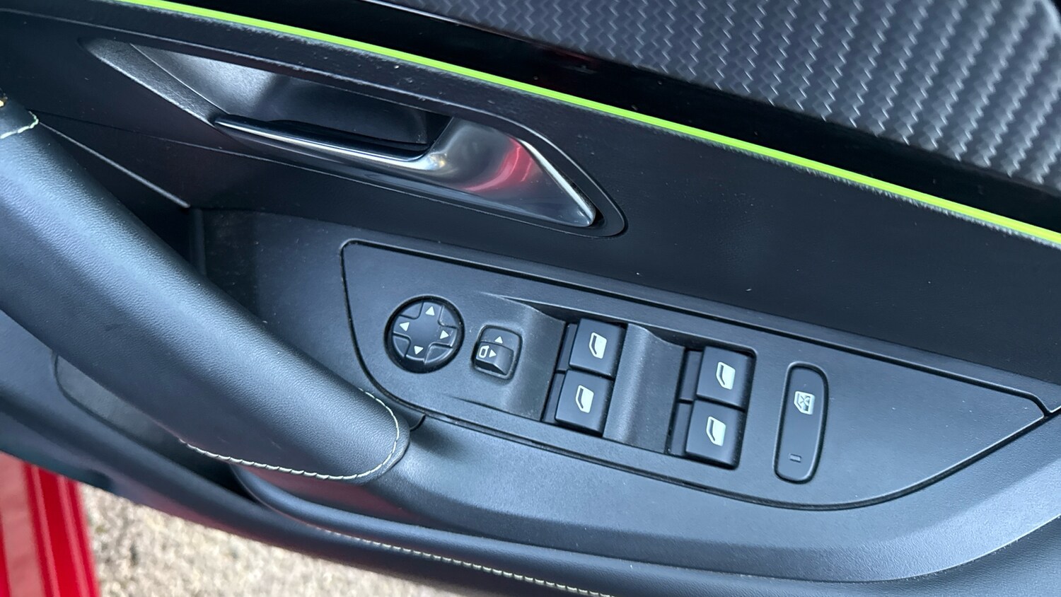 Used Peugeot 2008 2020 for sale - 77018080: Photo 22