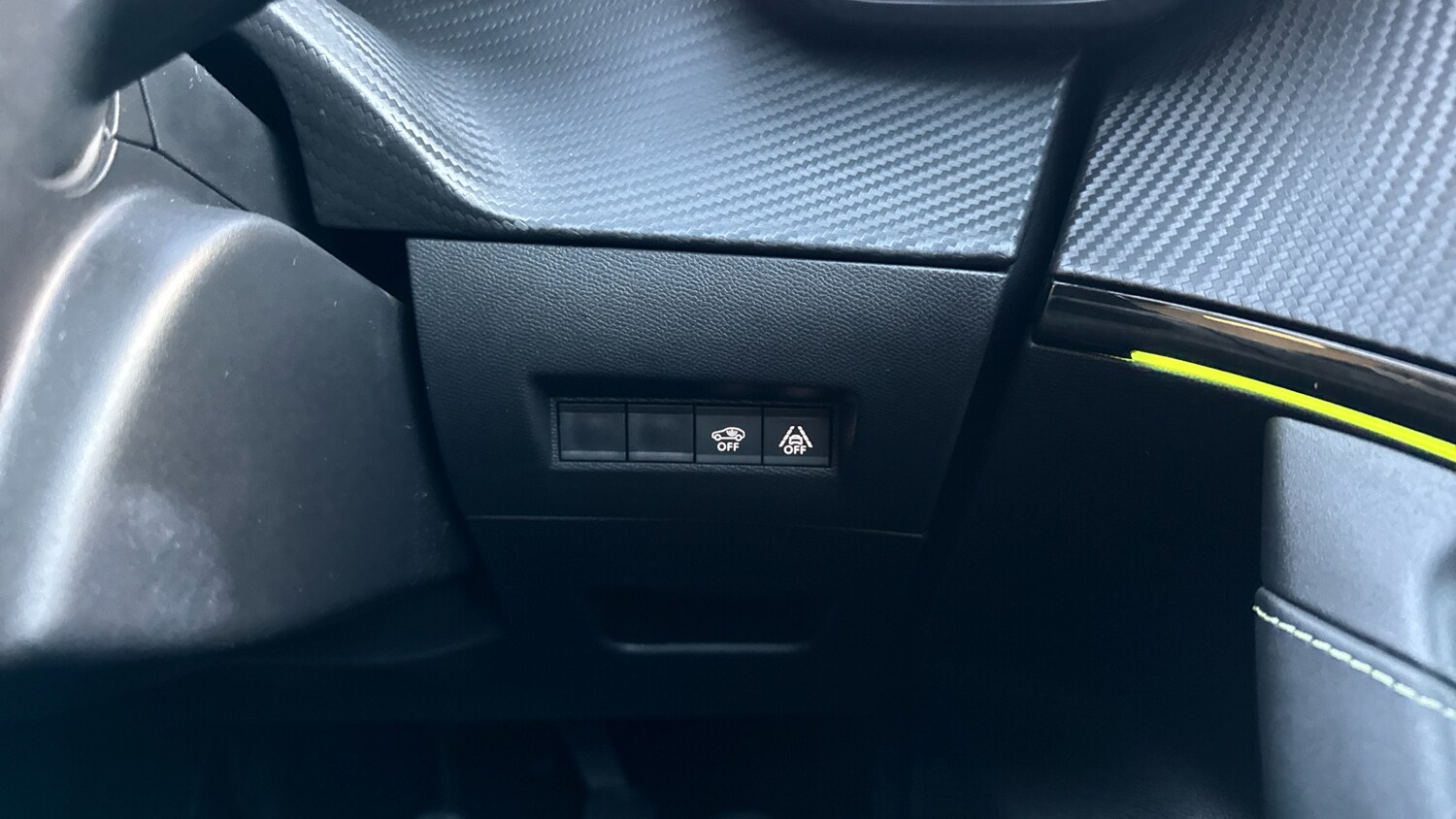 Used Peugeot 2008 2020 for sale - 77018080: Photo 33