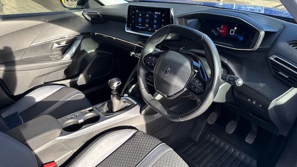 Used Peugeot 2008 2020 for sale - 76043898: Photo 11