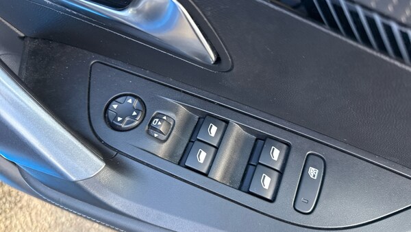 Used Peugeot 2008 2020 for sale - 76043898: Photo 22