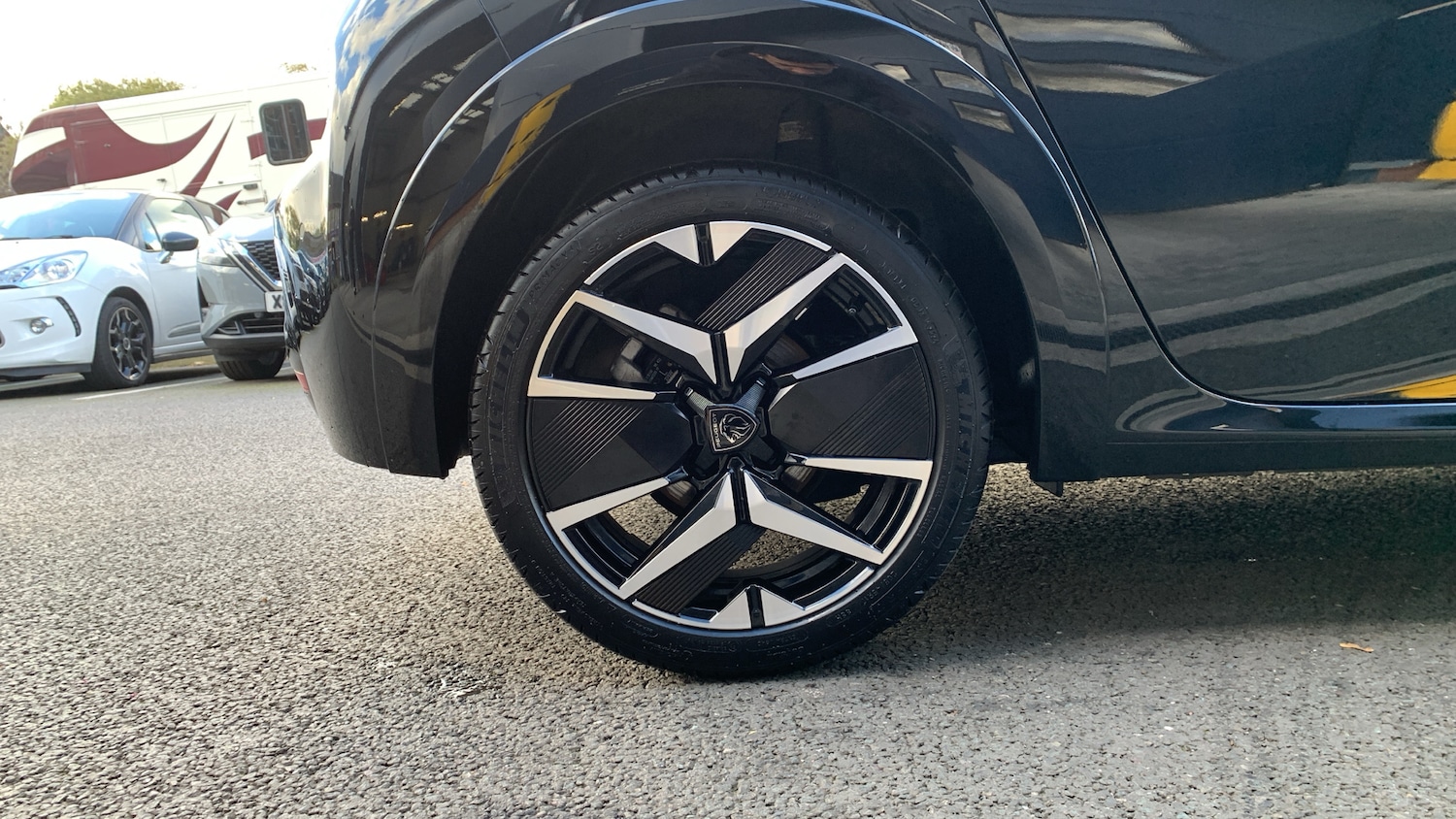 Used Peugeot 208 2024 for sale - 76372195: Photo 16