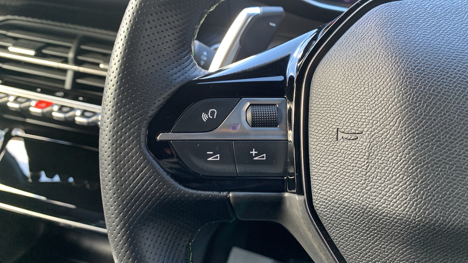 Used Peugeot 208 2024 for sale - 76372195: Photo 23