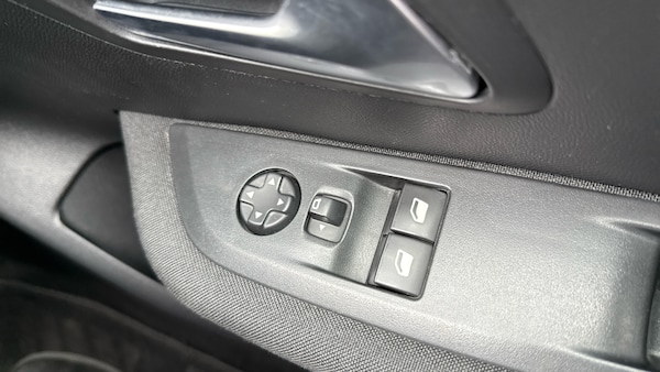 Used Peugeot 208 2020 for sale - 76033034: Photo 22