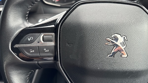 Used Peugeot 208 2020 for sale - 76033034: Photo 23