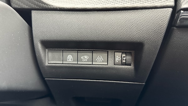 Used Peugeot 208 2020 for sale - 76033034: Photo 32