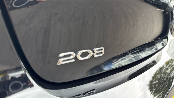 Used Peugeot 208 2020 for sale - 76033034: Photo 40