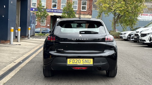 Used Peugeot 208 2020 for sale - 76033034: Photo 9
