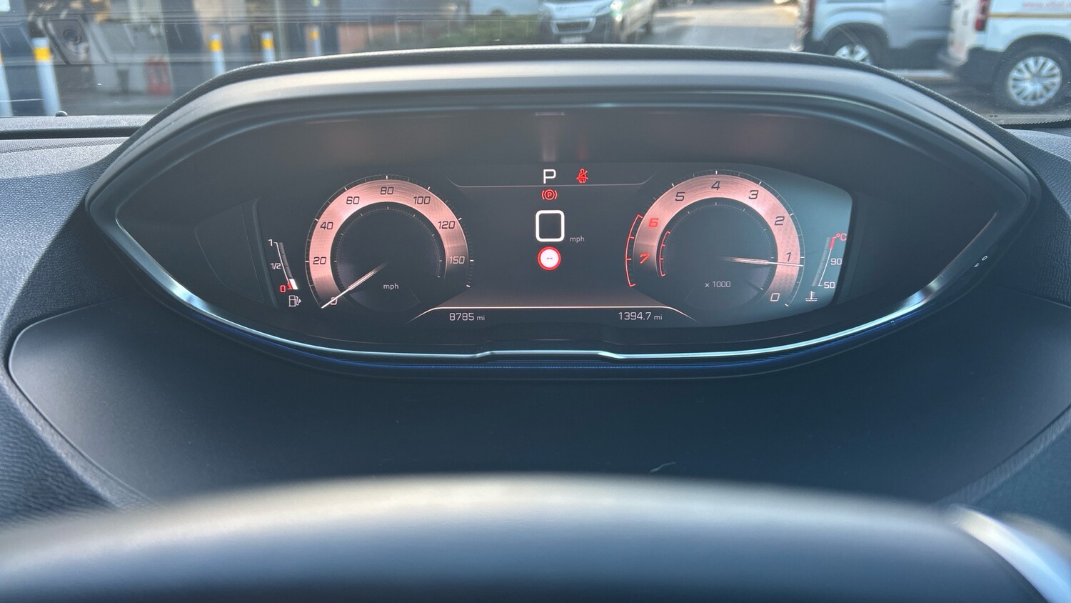 Used Peugeot 3008 2023 for sale - 76942817: Photo 14