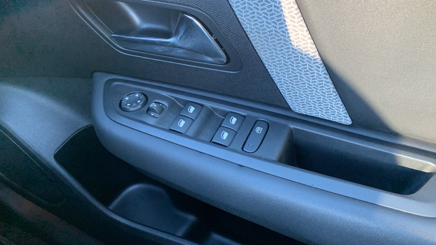 Used Citroen C4 2023 for sale - 76659871: Photo 23