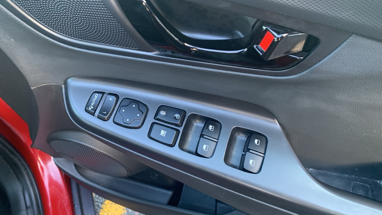 Used Hyundai KONA 2018 for sale - 77132402: Photo 23