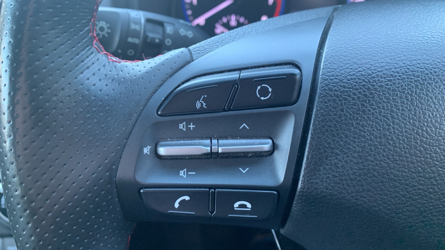 Used Hyundai KONA 2018 for sale - 77132402: Photo 24