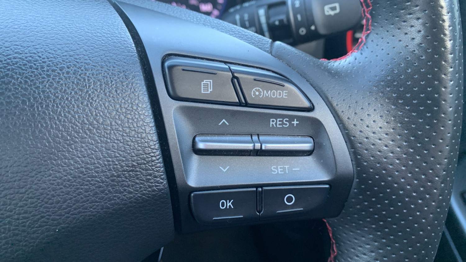 Used Hyundai KONA 2018 for sale - 77132402: Photo 25