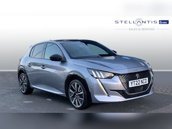 Peugeot - 208