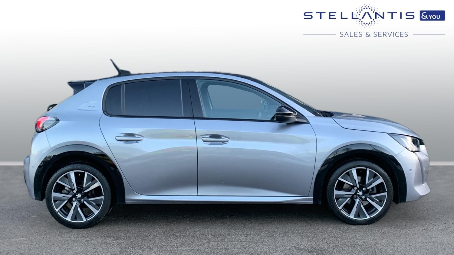 Used Peugeot 208 2022 for sale - 76024997: Photo 2