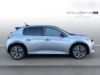 Used Peugeot 208 2022 for sale - 76024997: Photo 2