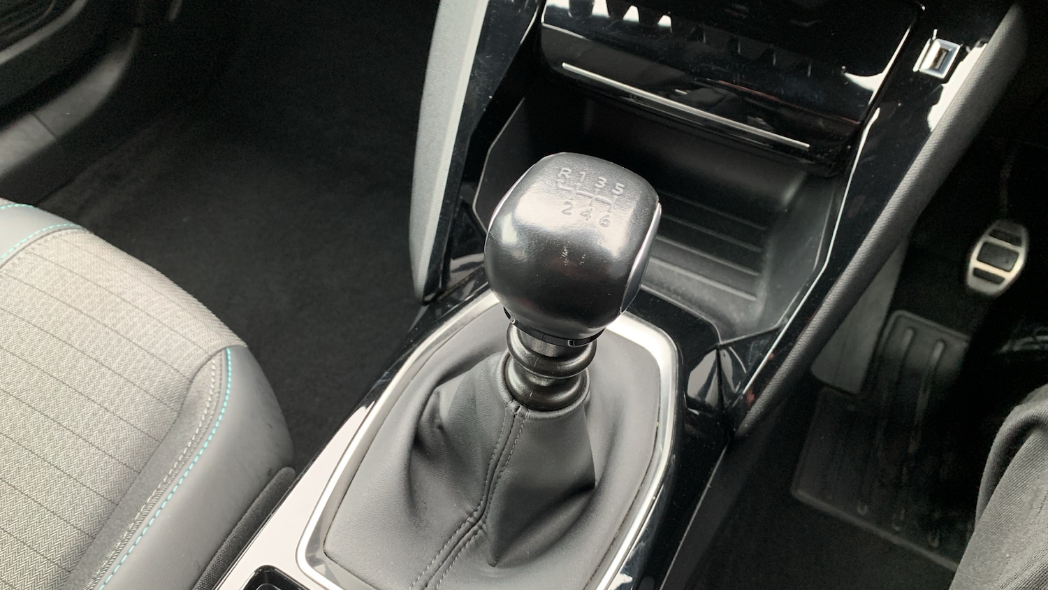 Used Peugeot 2008 2023 for sale - 76942819: Photo 21