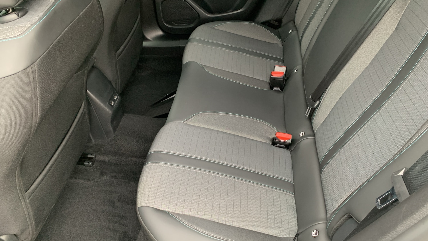 Used Peugeot 2008 2023 for sale - 76942819: Photo 31