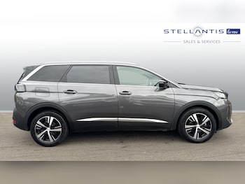 Used Peugeot 5008 2024 for sale - 76061507: Photo 2
