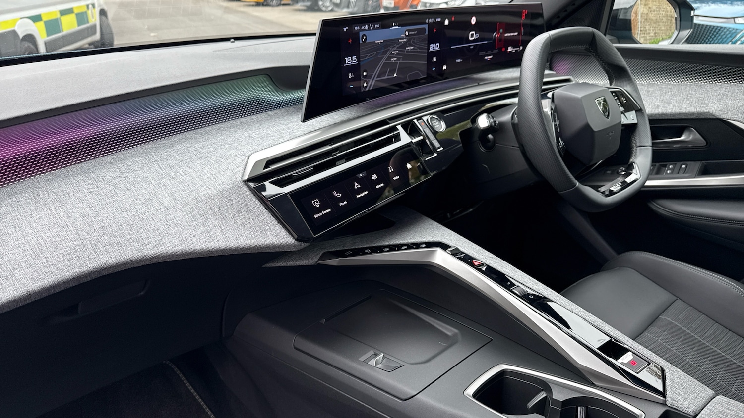 Used Peugeot 5008 2025 for sale - 76228680: Photo 12