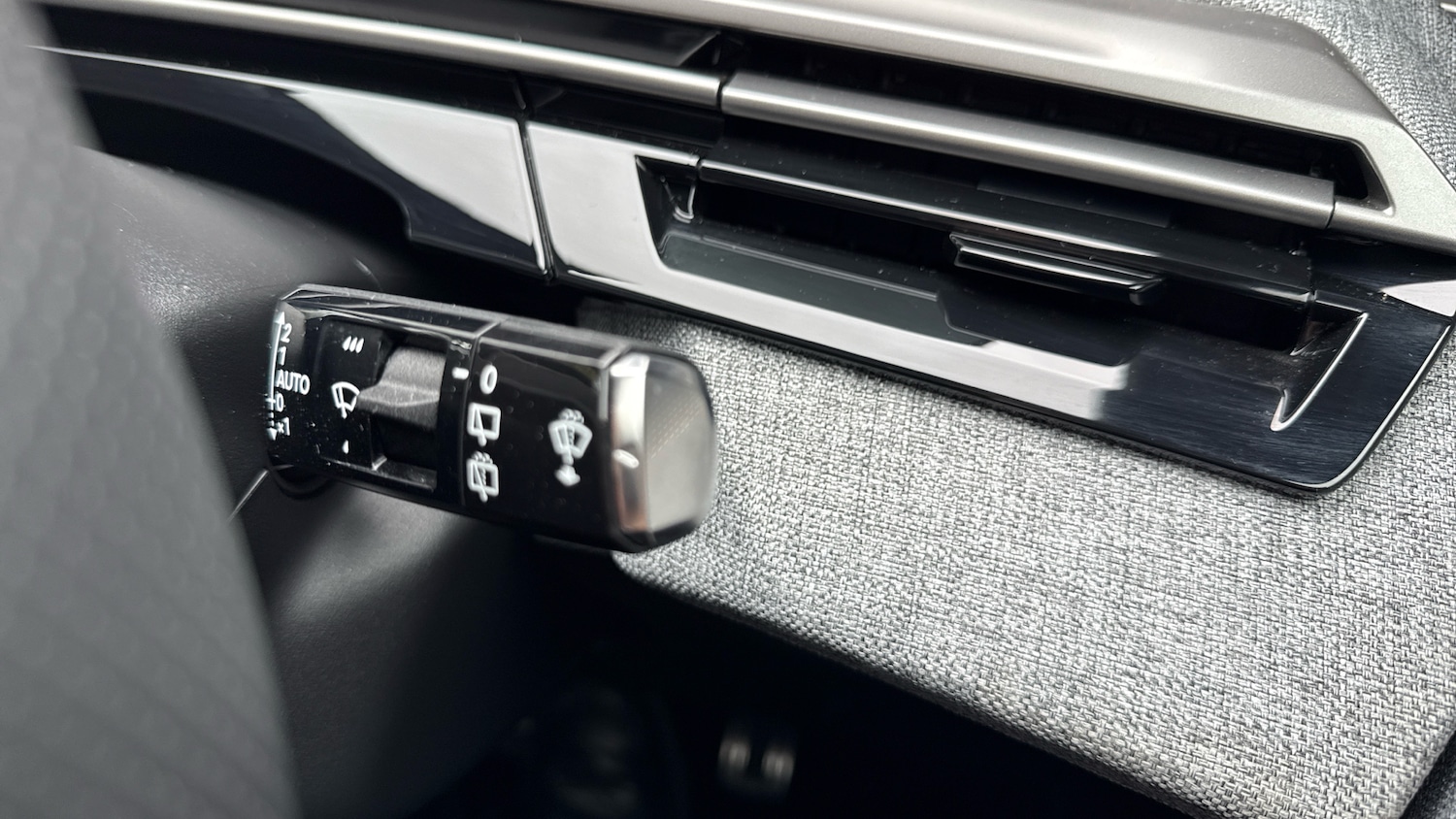 Used Peugeot 5008 2025 for sale - 76228680: Photo 28