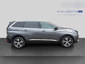 Used Peugeot 5008 2023 for sale - 79026796: Photo