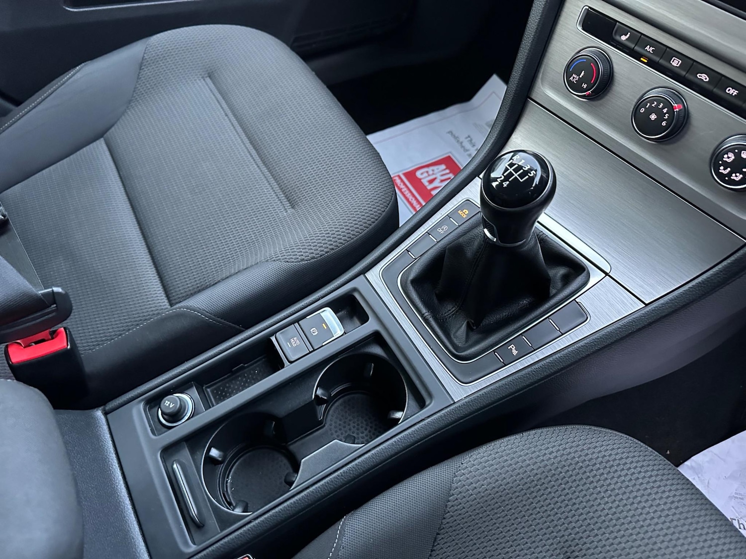 Used Volkswagen Golf 2017 for sale - 77143640: Photo 22