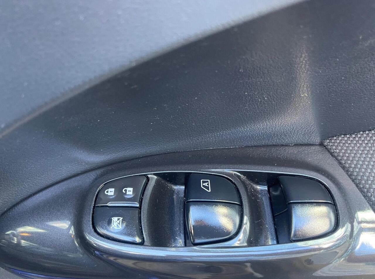 Used Nissan Juke 2017 for sale - 76591954: Photo 26