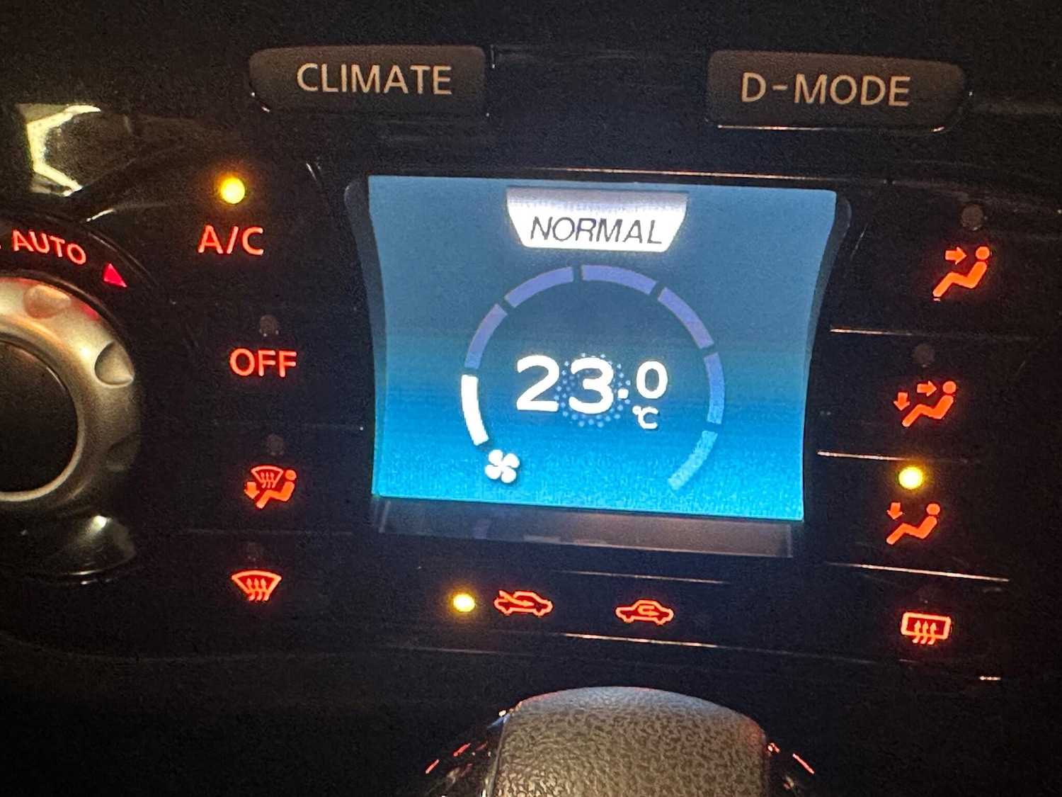 Used Nissan Juke 2017 for sale - 76591954: Photo 30