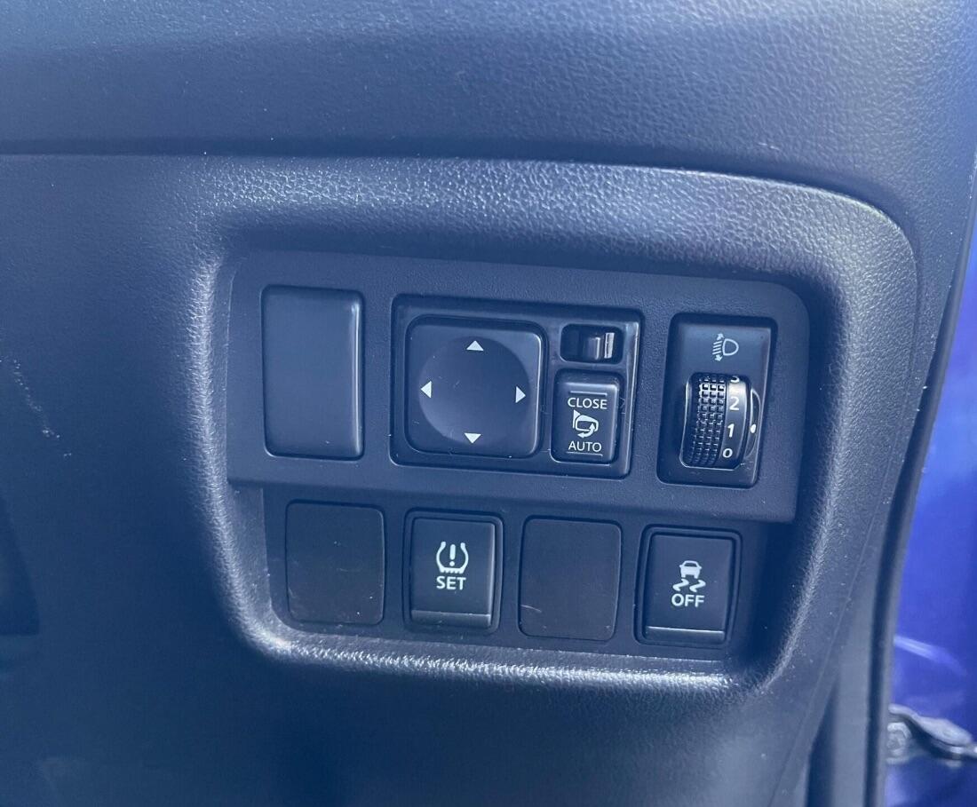 Used Nissan Juke 2017 for sale - 76591954: Photo 35