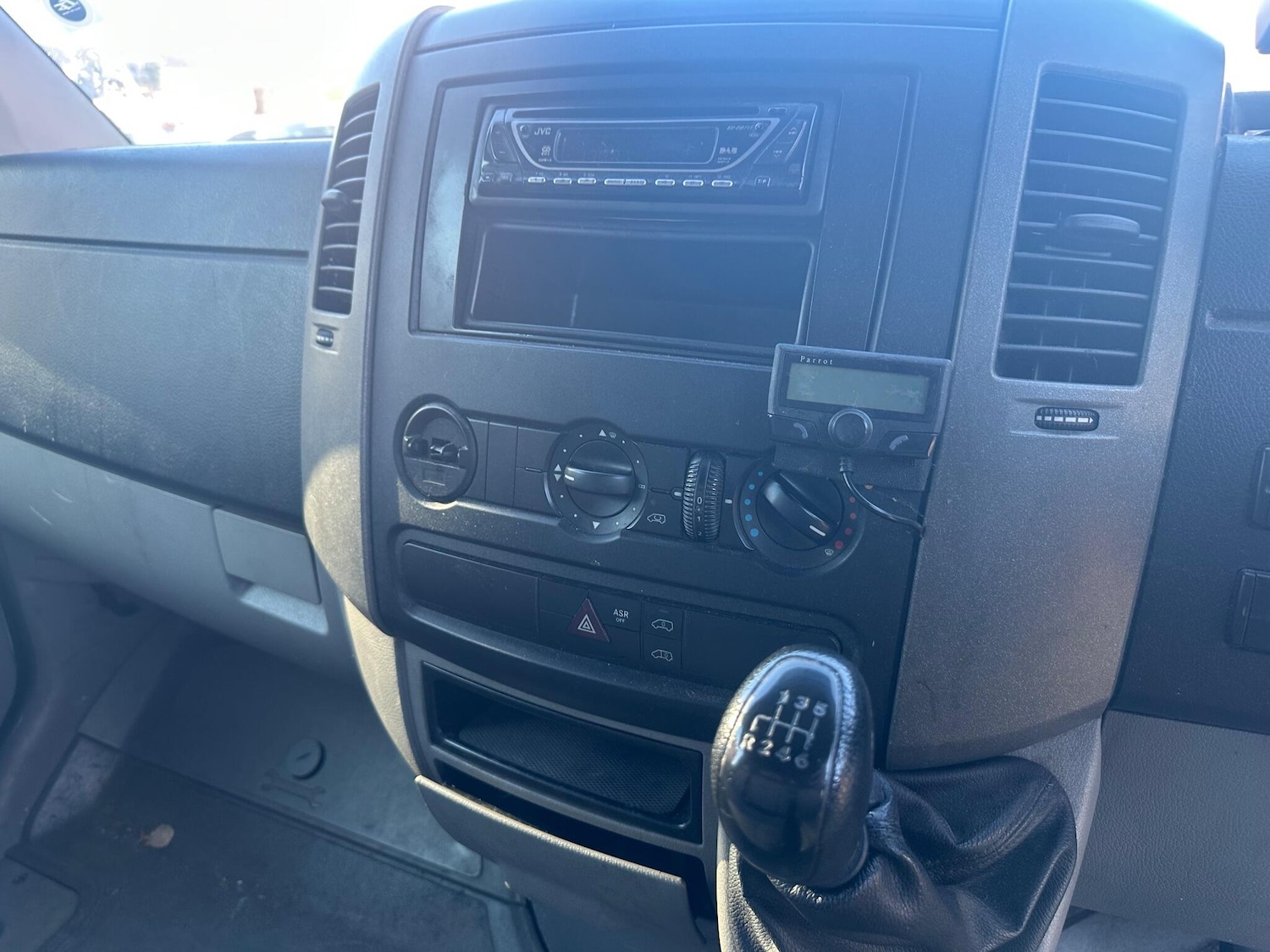 Used Volkswagen Crafter 2011 for sale - 77229494: Photo 32