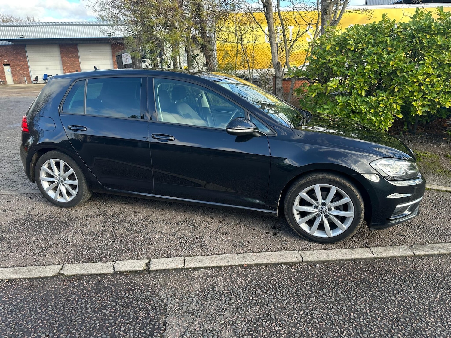 Used Volkswagen Golf 2020 for sale - 77304867: Photo 13
