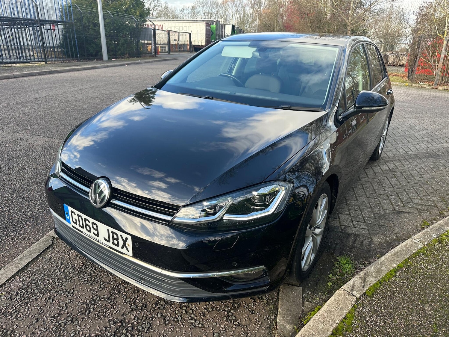 Used Volkswagen Golf 2020 for sale - 77304867: Photo 5