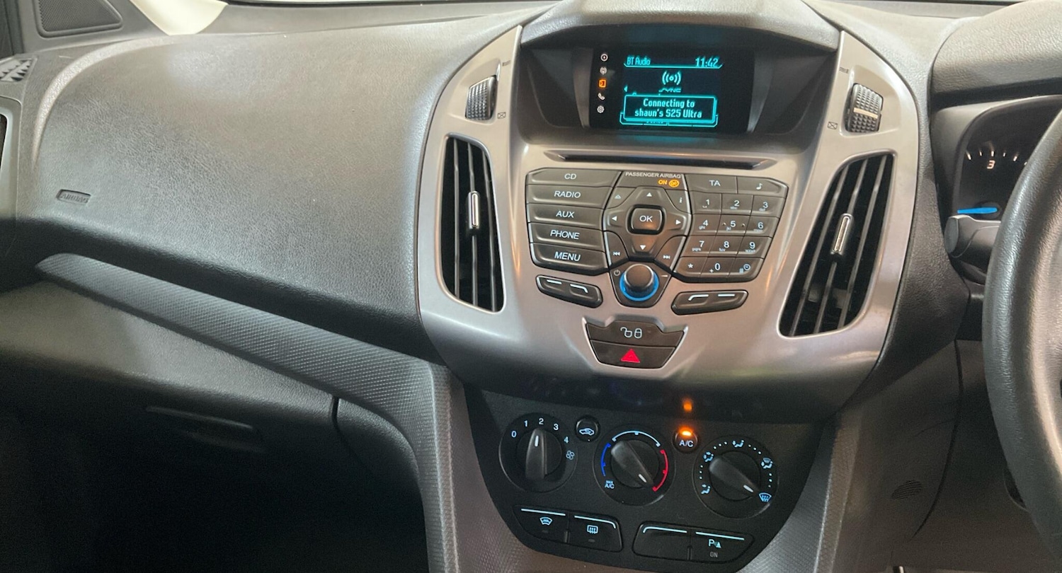 Used Ford Transit Connect 2015 for sale - 76688945: Photo 12