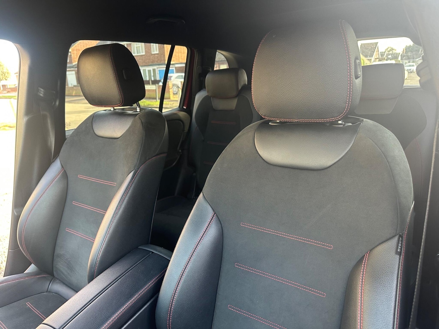 Used Mercedes-Benz GLB 2022 for sale - 77683558: Photo 19