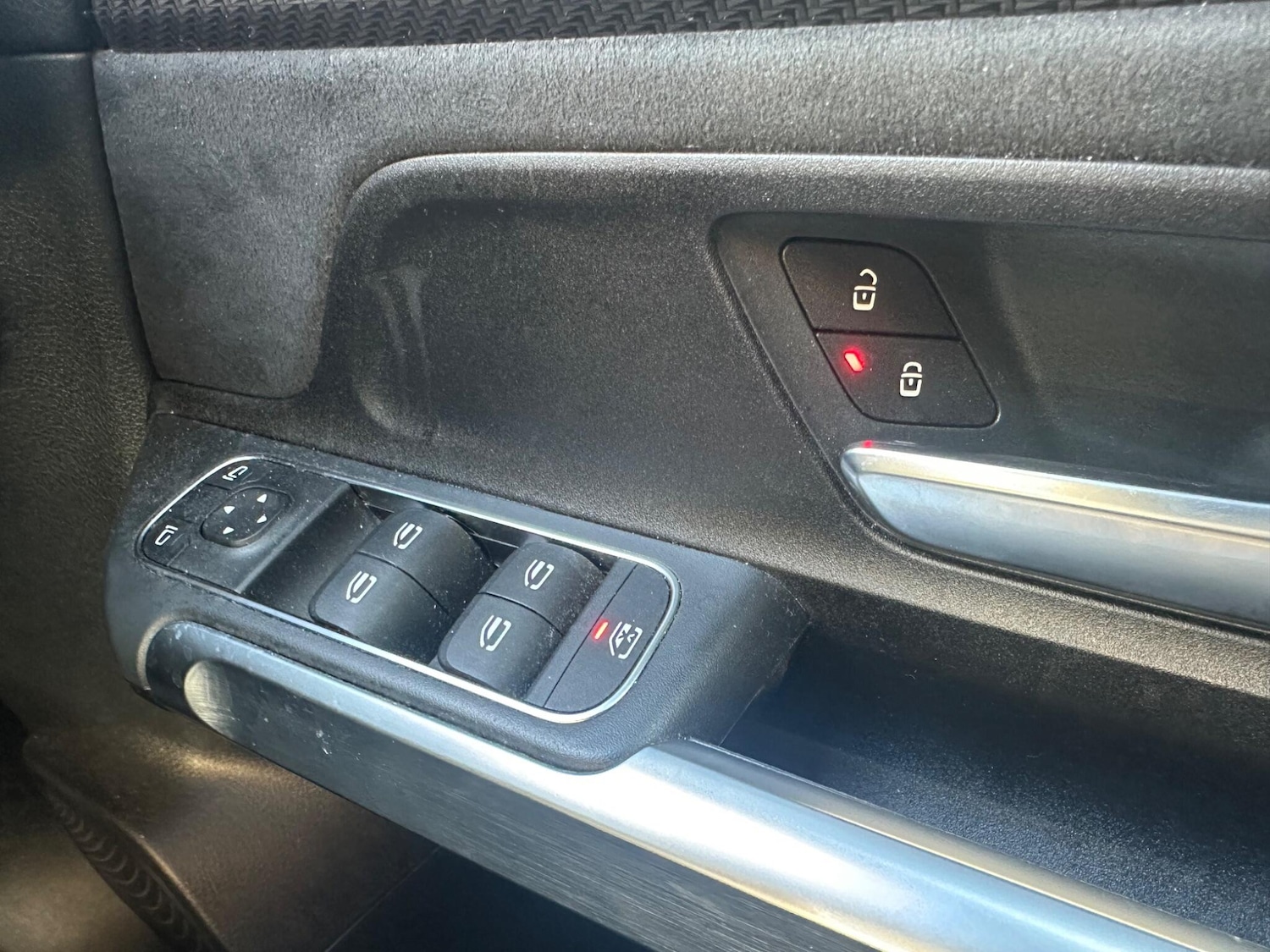 Used Mercedes-Benz GLB 2022 for sale - 77683558: Photo 38