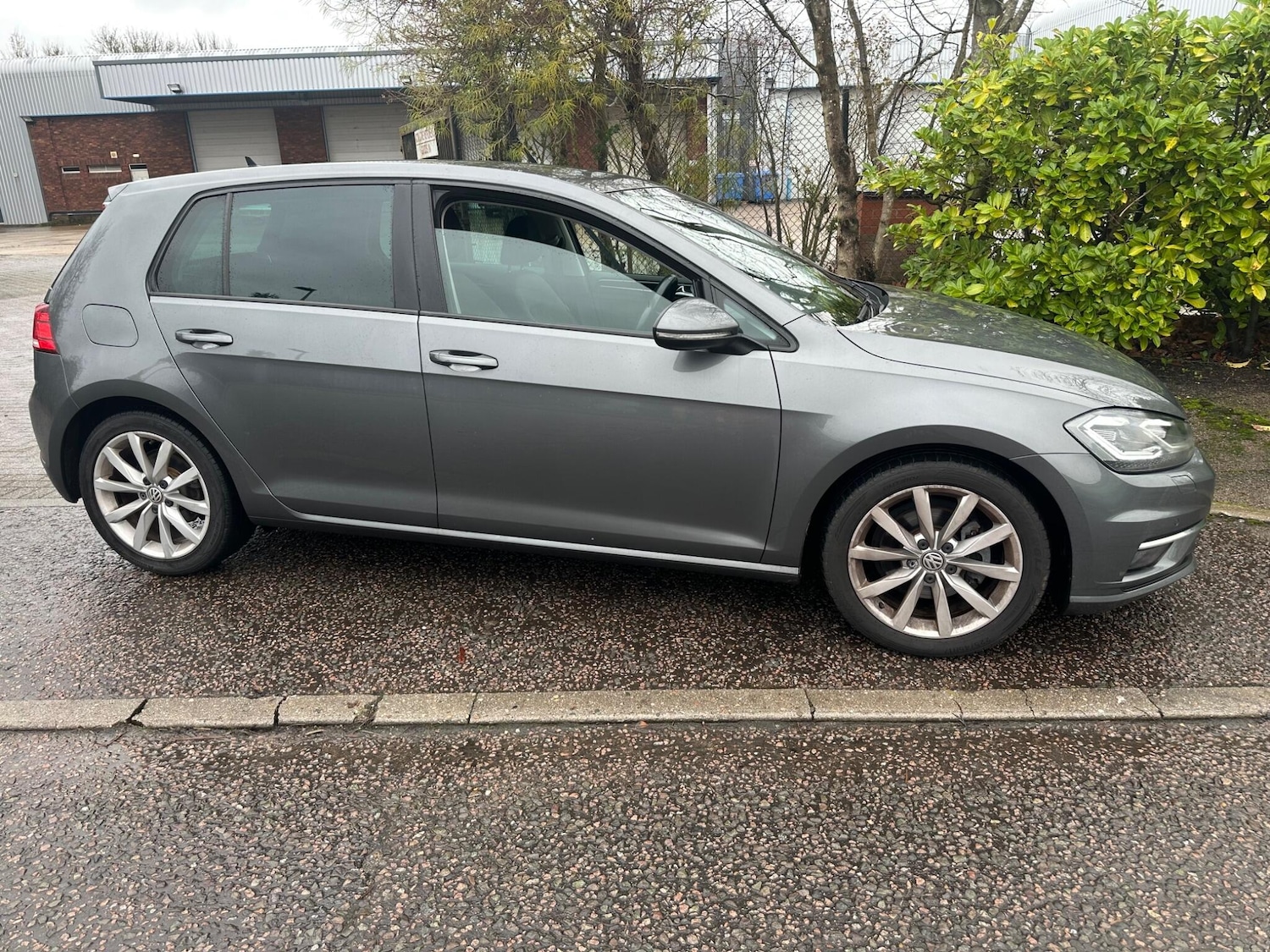 Used Volkswagen Golf 2020 for sale - 77305106: Photo 11