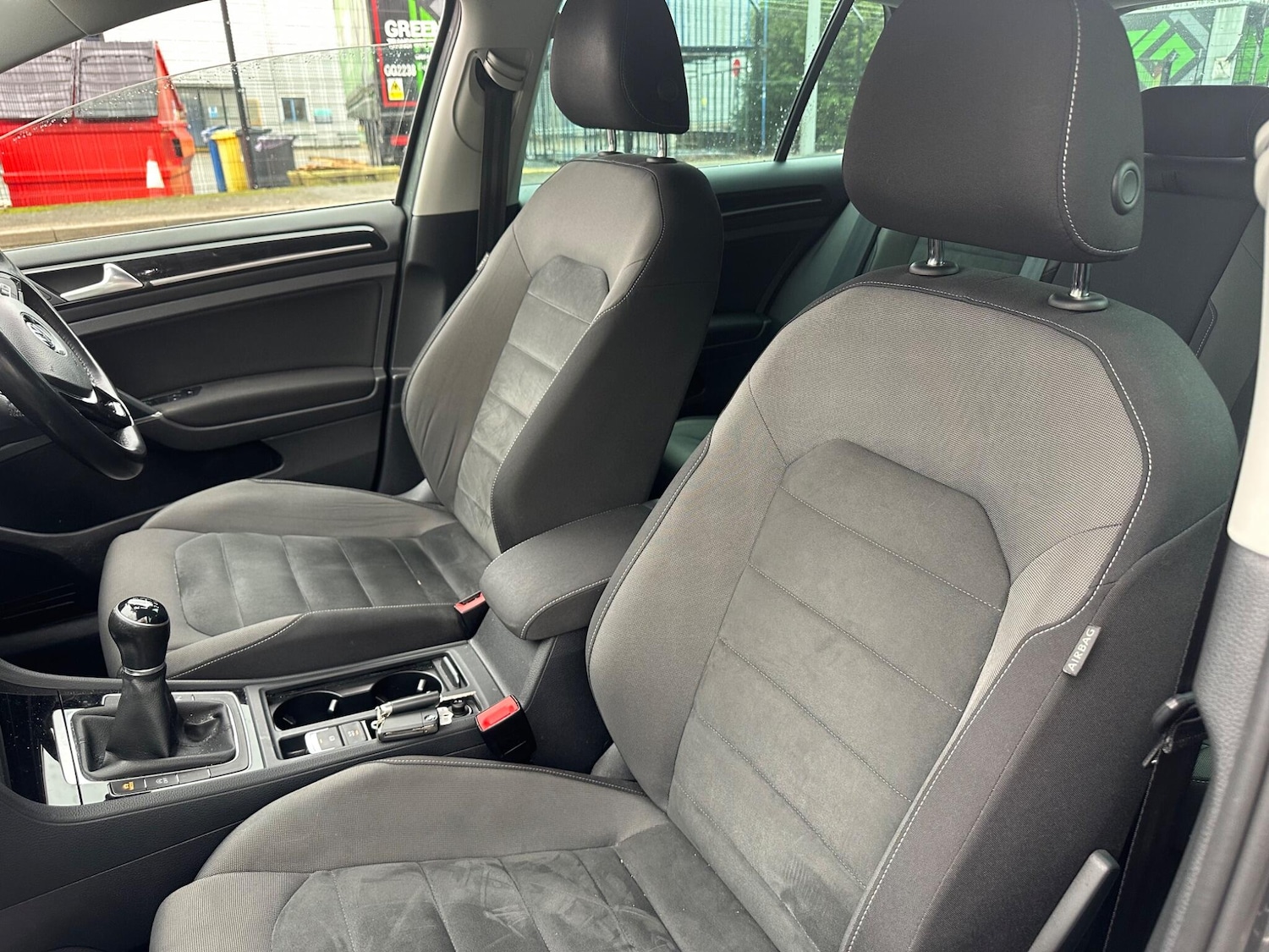 Used Volkswagen Golf 2020 for sale - 77305106: Photo 14