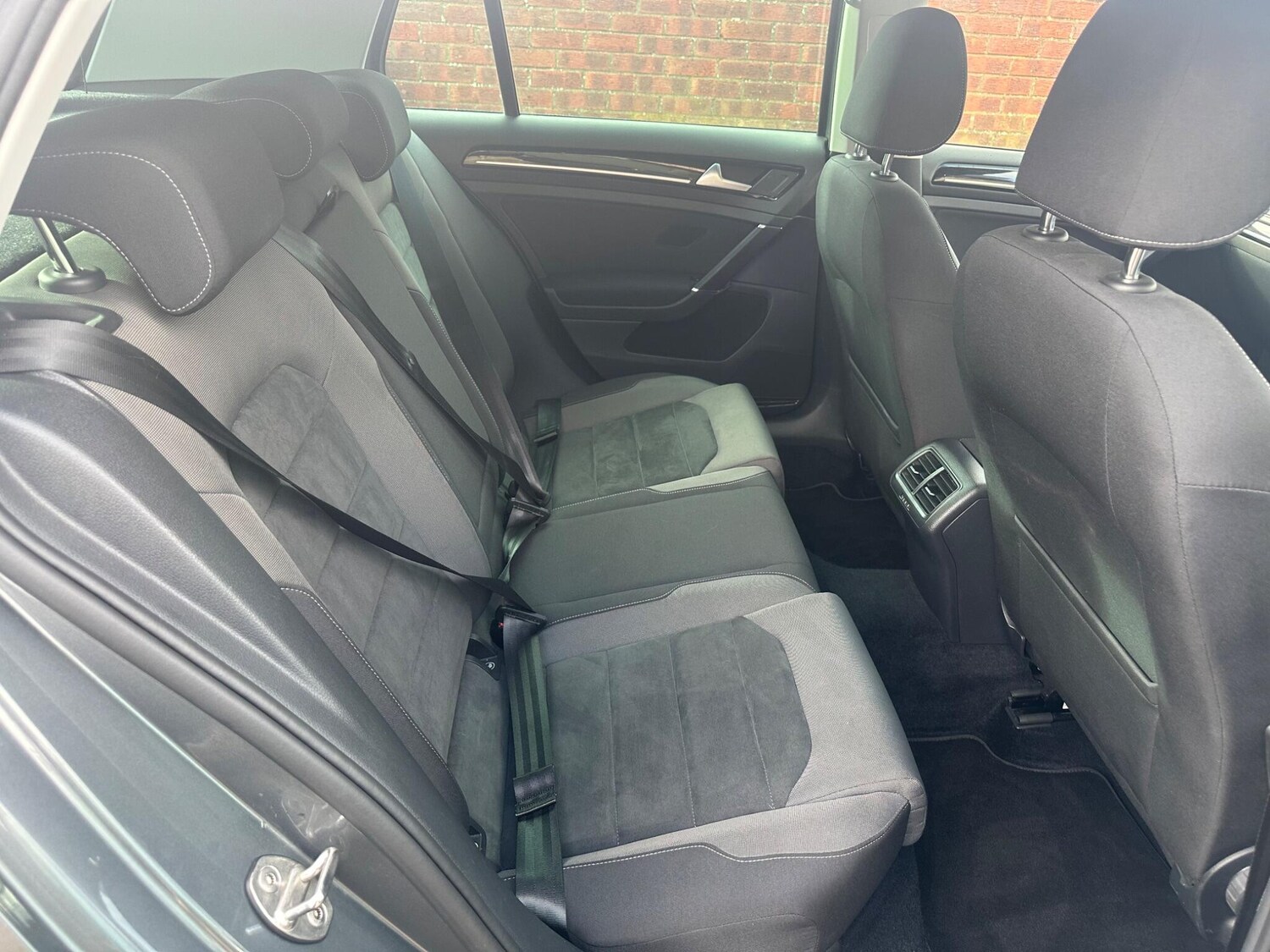 Used Volkswagen Golf 2020 for sale - 77305106: Photo 32