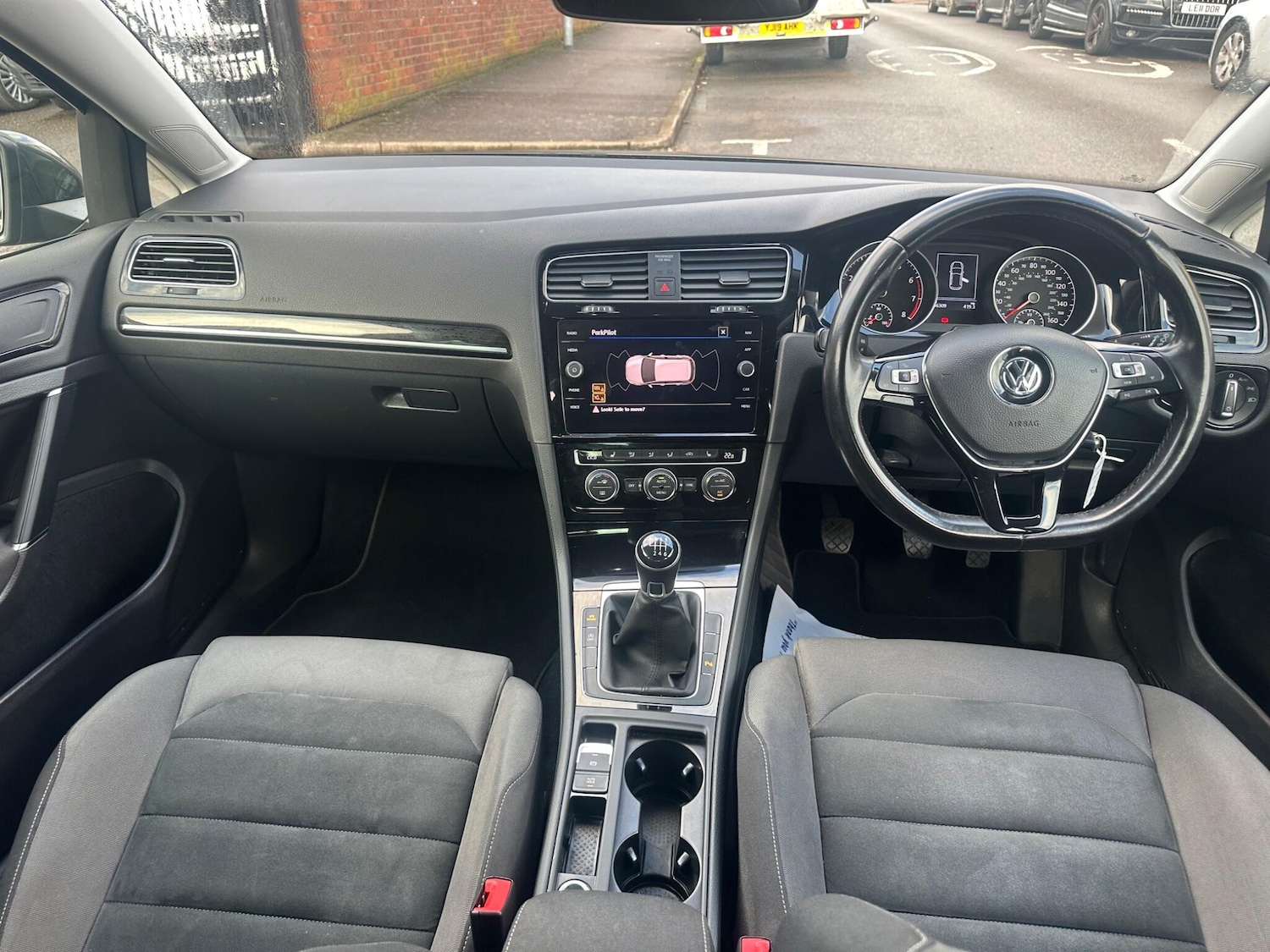 Used Volkswagen Golf 2020 for sale - 77305106: Photo 35