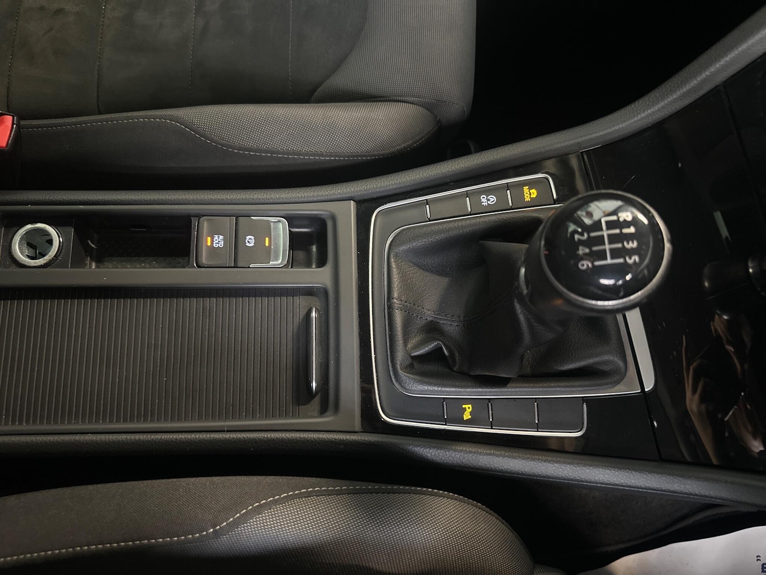 Used Volkswagen Golf 2020 for sale - 77305106: Photo 49