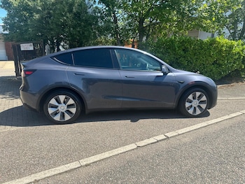 Used Tesla Model Y 2023 for sale - 79026113: Photo