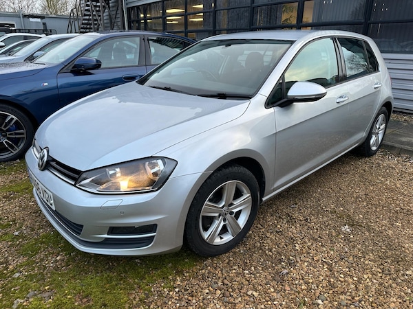 Used Volkswagen Golf 2017 for sale - 74837462: Photo 4